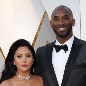 Kobe Bryant (Oscar meilleur court métrage animé avec "Dear Basketball") et sa femme Vanessa - Press room de la 90ème cérémonie des Oscars 2018 au théâtre Dolby à Los Angeles, Californie, Etats-Unis, le 4 mars 2018