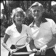  Kirk Douglas est décédé à 103 ans, le 5 février 2020 - Kirk Douglas et son épouse Anne, le lors d'une partie de tennis pendant le Festival de Cannes en 1980.  