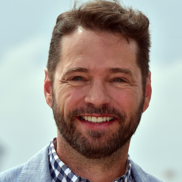 Jason Priestley, acteur, réalisateur et producteur de cinéma canadien anglophone - Photocall au MIP TV 2016 afin de présenter "Private Eyes". Le 4 avril 2016 à Cannes.