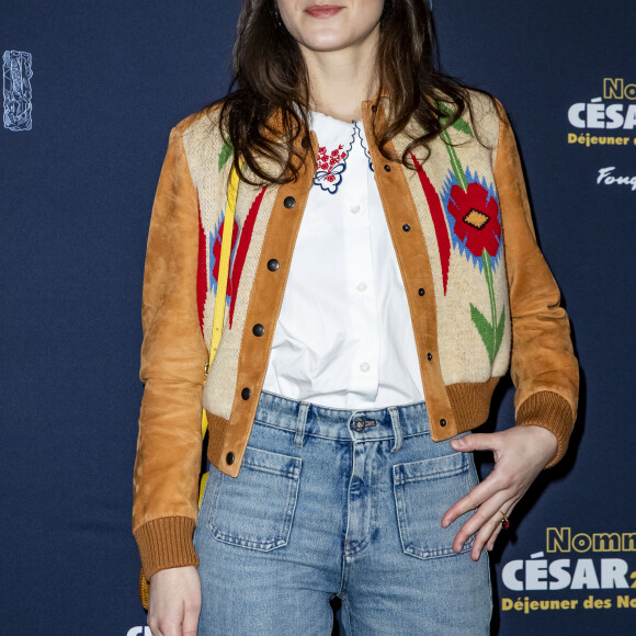 Anaïs Demoustier (nomination meilleure actrice "Alice et le maire) lors du photocall du "Déjeuner des Nommés de la 45ème édition des César 2020" au restaurant le Fouquet's à Paris, France, le 9 février 2020. © Olivier Borde/Bestimage