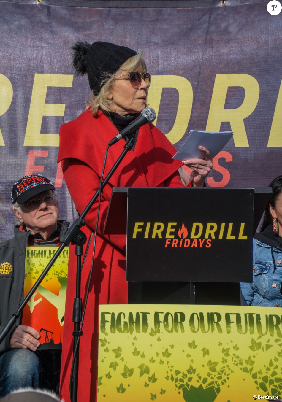 Jane Fonda - L&#039;actrice et militante politique participe à une manifestation pour le climat à Capitol Hill, à Washington, DC,le 8 novembre 2019. Les activistes se sont ensuite rendus à la Maison Blanche pour attirer l&#039;attention sur la nécessité de lutter contre le changement climatique.