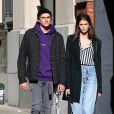 Kaia Gerber et son frère Presley se promènent à New York à l'occasion de la fashion week le 15 février, 2019  Kaia Gerber and brother Presley are all smiles while walking together and enjoying a relaxed day after taking a break from New York Fashion Week in New York on February 15, 2019.15/02/2019 - New York