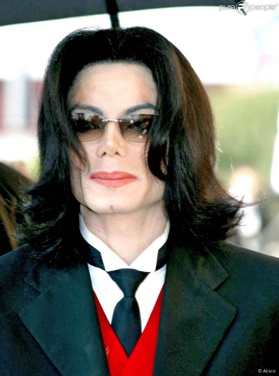 Michael Jackson Sa Fille Paris N Est Pas Le Fruit Du Don De Sperme De Son Ami Mark Lester Purepeople