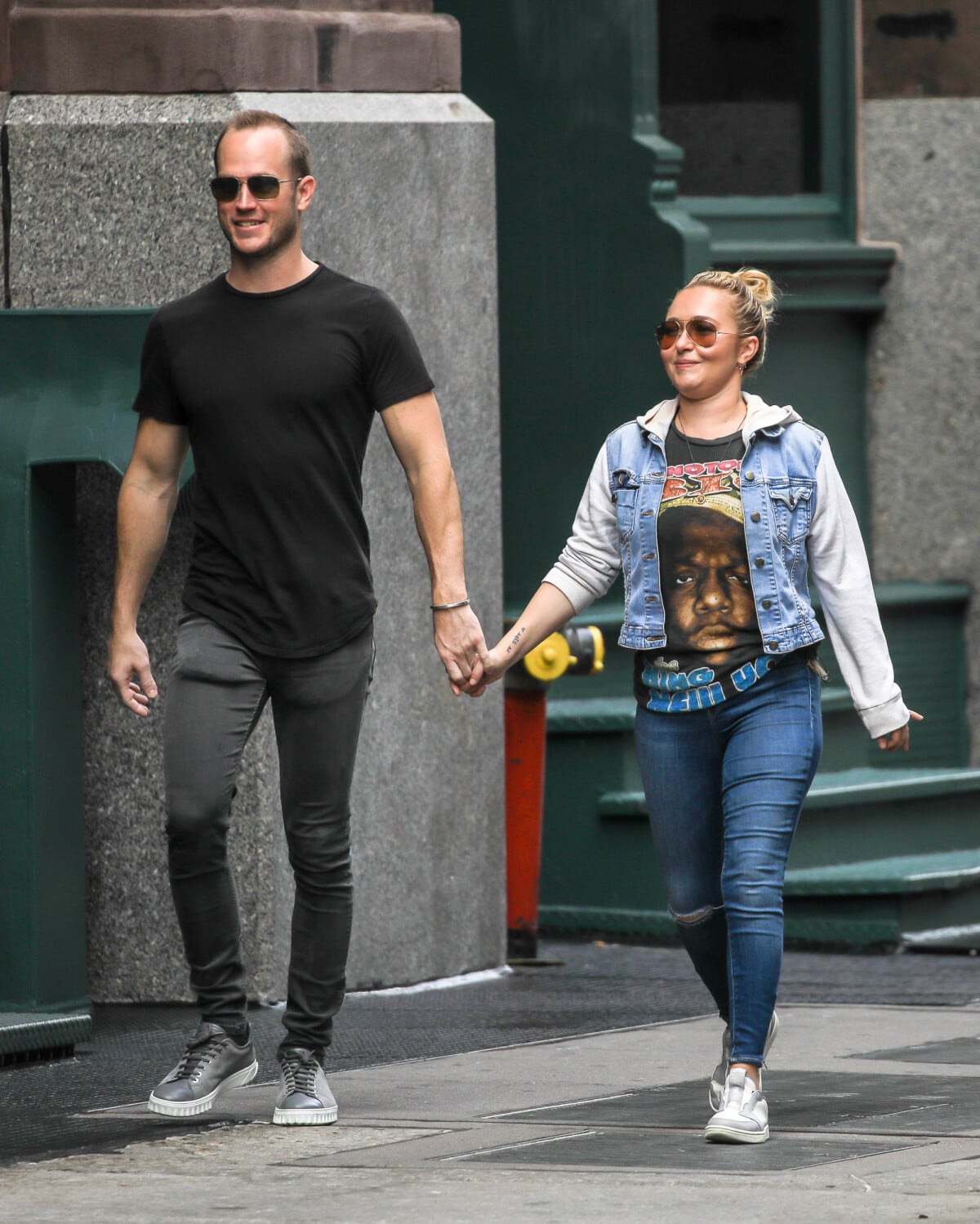 photo-exclusif-hayden-panettiere-se-prom-ne-main-dans-la-main-avec