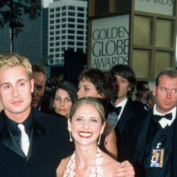 Sarah Michelle Gellar et Freddie Prinze Jr. à Los Angeles. Le 24 février 2001.