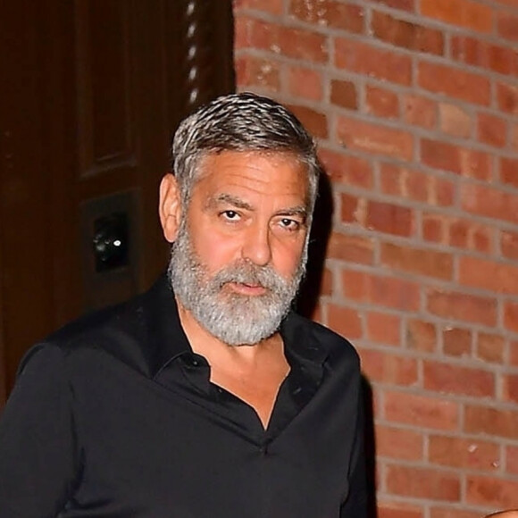 Exclusif - George Clooney et sa femme Amal Alamuddin Clooney sont allés diner en amoureux pour fêter leur 5ème anniversaire de mariage à New York, le 27 septembre 2019