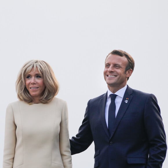 Le président français Emmanuel Macron et sa femme la Première Dame Brigitte Macron lors de l'accueil informel au sommet du G7 à Biarritz, France, le 24 août 2019. © Thibaud Moritz/Pool/Bestimage