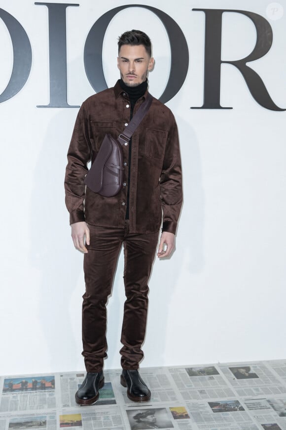 Baptiste Giabiconi assiste au défilé de mode prêt-à-porter automne-hiver 2020/2021 "Dior" à Paris le 25 février 2020. © Olivier Borde / Bestimage