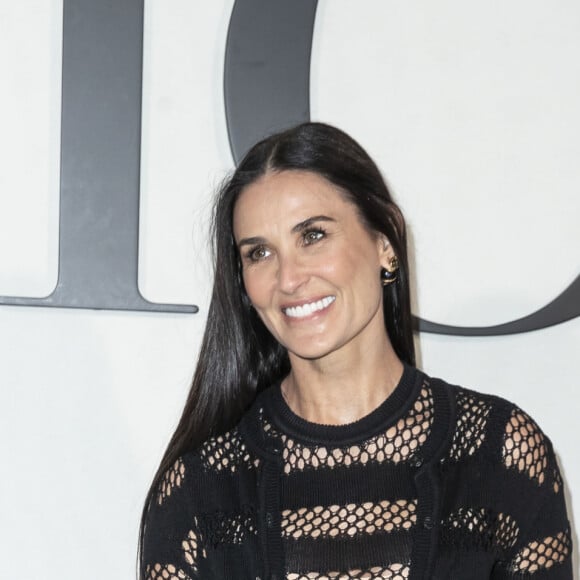 Demi Moore assiste au défilé de mode prêt-à-porter automne-hiver 2020/2021 "Dior" à Paris le 25 février 2020. © Olivier Borde / Bestimage