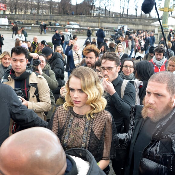 Cara Delevingne à l'issue du défilé de mode prêt-à-porter automne-hiver 2020/2021 "Dior" à Paris. Le 25 février 2020 © Veeren Ramsamy-Christophe Clovis / Bestimage