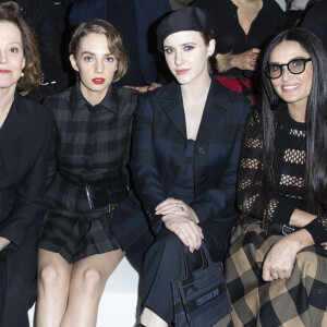 Sigourney Weaver, Maya Thurman-Hawke, Rachel Brosnahan et Demi Moore assistent au défilé de mode prêt-à-porter automne-hiver 2020/2021 "Dior" à Paris. Le 25 février 2020 © Olivier Borde / Bestimage