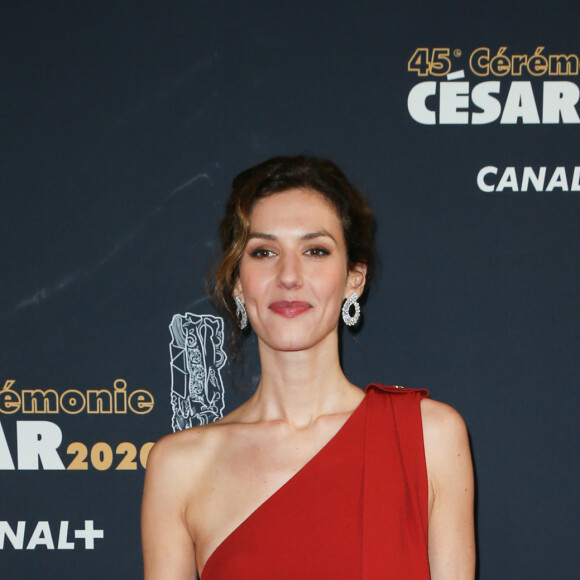 Doria Tillier lors du photocall lors de la 45e cérémonie des César à la salle Pleyel à Paris le 28 février 2020 © Dominique Jacovides / Olivier Borde / Bestimage