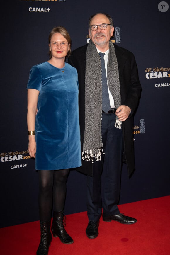 Jean-Pierre Darroussin et sa femme Anna Novion assistent à la 45e cérémonie des César à la Salle Pleyel à Paris le 28 février 2020.
