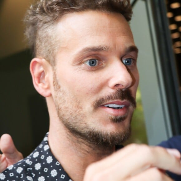 Matt Pokora (M. Pokora) arrive à l'enregistrement de l'émission "Vivement Dimanche Prochain" au studio Gabriel à Paris, France, le 21 août 2019.