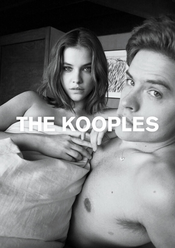 Le modèle Barbara Palvin pose avec son petit ami Dylan Sprouse pour la campagne Printemps été de The Kooples 05/03/2020 - Paris