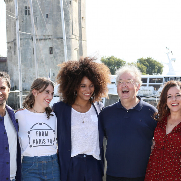 Nicolas Maury, Grégory Montel, Fanny Sydney, Stéfi Celma, Dominique Besnehard, Laure Calamy, Thibault de Montalembert et Liliane Rovère pour la série télévisée "Dix pour cent" au photocall du troisième jour du festival international du film de La Rochelle, France, le 14 septembre 2018. © Patrick Bernard/Bestimage
