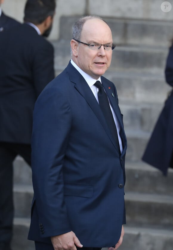 Le prince Albert II de Monaco - Arrivées en l'église Saint-Sulpice pour les obsèques de l'ancien président de la République Jacques Chirac à Paris. Un service solennel sera présidé par le président de la République. Le 30 septembre 2019 © Dominique Jacovides / Bestimage