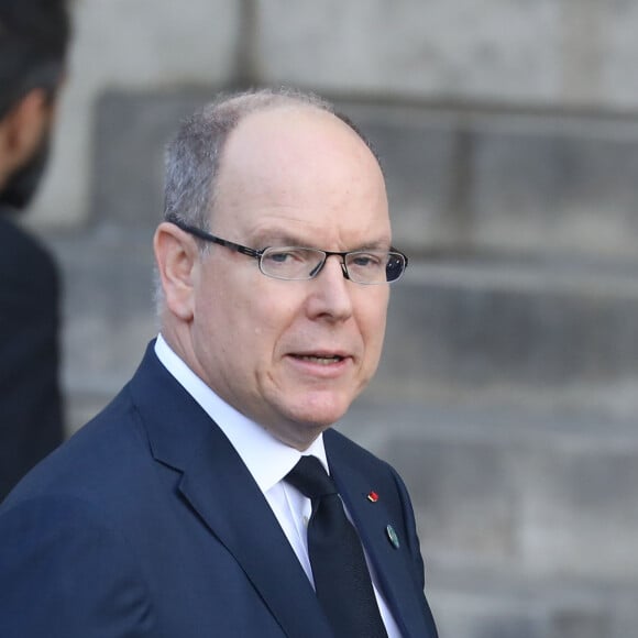 Le prince Albert II de Monaco - Arrivées en l'église Saint-Sulpice pour les obsèques de l'ancien président de la République Jacques Chirac à Paris. Un service solennel sera présidé par le président de la République. Le 30 septembre 2019 © Dominique Jacovides / Bestimage