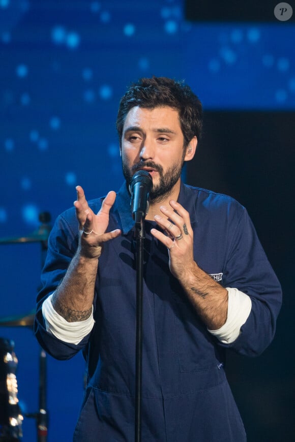 Jérémy Frérot - Deuxième jour de la 33ème édition du Téléthon au Parc de la Villette à Paris le 7 décembre 2019. © Tiziano Da Silva/Bestimage