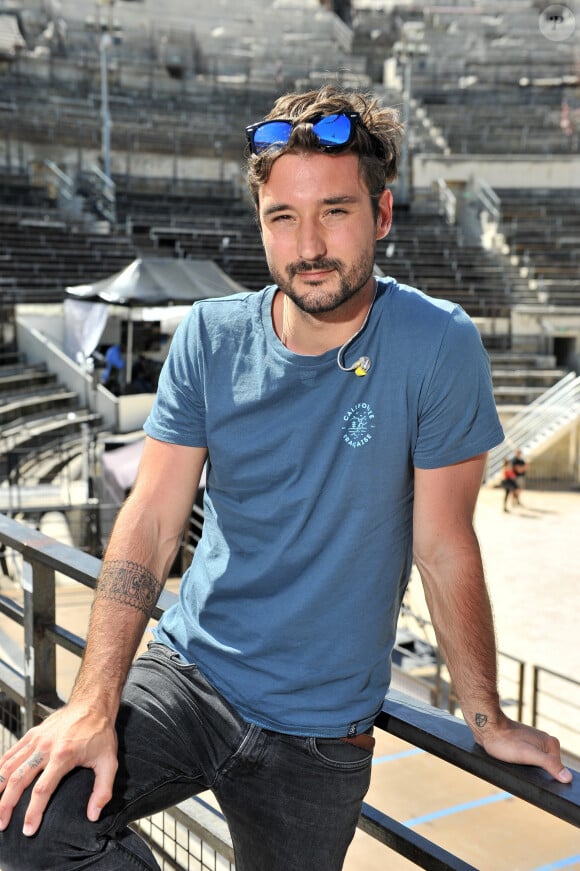 Exclusif - Jérémy Frérot lors de l'enregistrement de l'émission "La Chanson de l'Année 2019" aux Arènes de Nîmes, le 16 mai 2019. © Guillaume Gaffiot/Bestimage