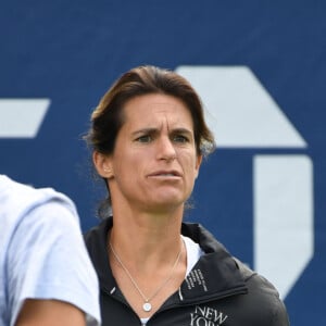 Lucas Pouille et sa coach Amélie Mauresmo - Les joueurs de tennis s'entraînent lors du tournoi US Open au sein de l'USTA National Tennis Center à New York, le 25 août 2019. © Chryslene Caillaud / Panoramic / Bestimage