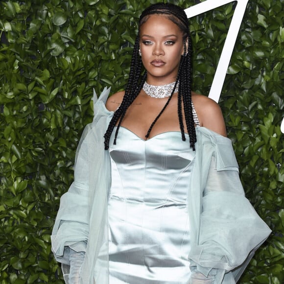 Rihanna à la soirée 'Fashion Awards 2019' au Royal Albert Hall à Londres, le 2 décembre 2019. © Steve Vas / ZumaPress / Bestimage