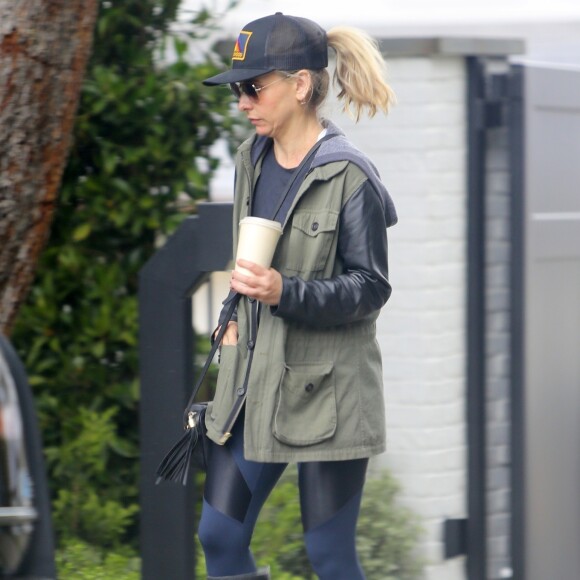 Exclusif - Sarah Michelle Gellar cherche une nouvelle maison à Brentwood le 15 mars 2020.