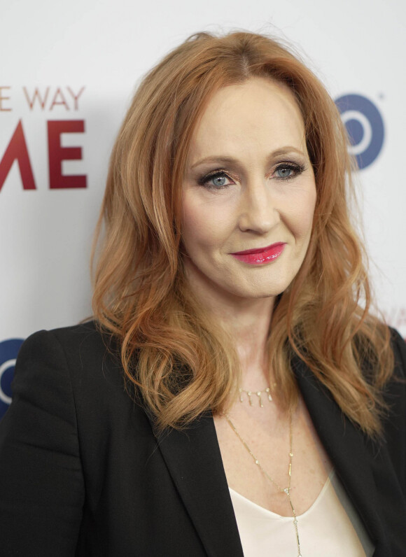 J.K. Rowling à la première de la série HBO "Finding The Way" à New York, le 11 décembre 2019.