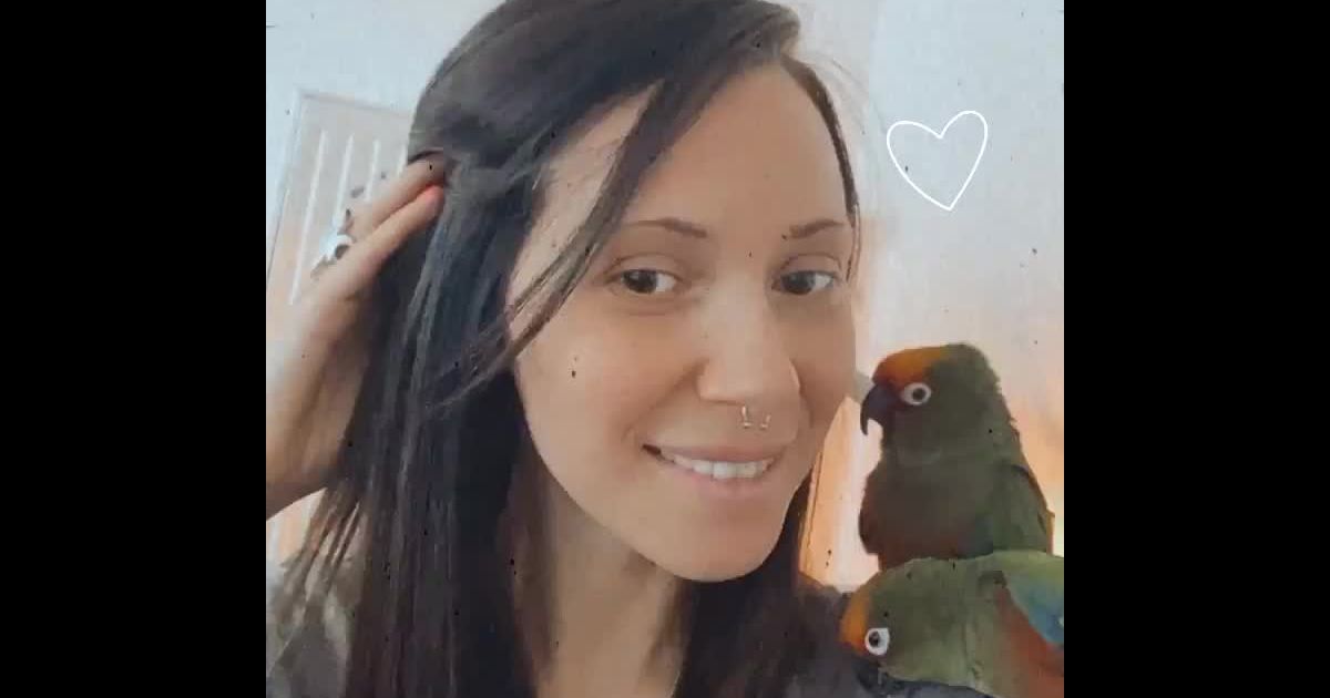 Lucie Jade s'est fait couper les cheveux par son chéri le 3 avril 2020