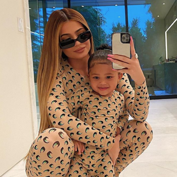 Kylie Jenner et sa fille Stormi. Mars 2020.