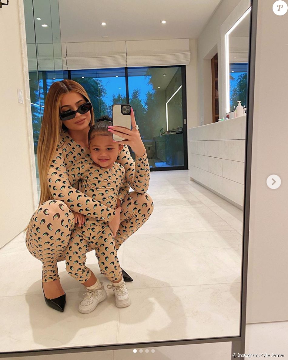 Kylie Jenner et sa fille Stormi. Mars 2020.