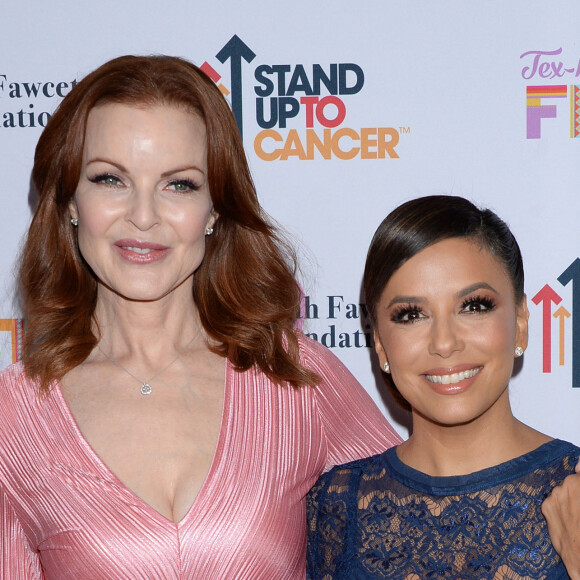 Marcia Cross et Eva Longoria au photocall du gala caritatif "Farrah Fawcett Foundation" au Wallis Annenberg Center for the Performing Arts à Los Angeles, le 6 septembre 2019.