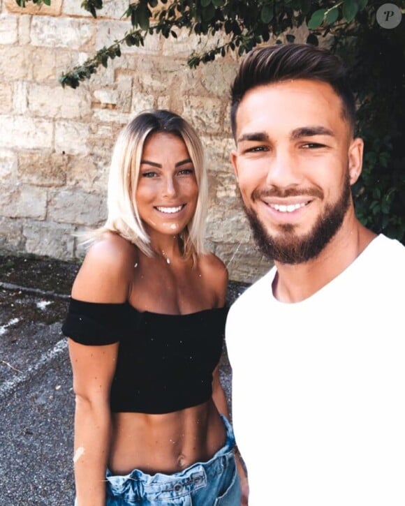 Charlène et Benoît de "Secret Story 11" heureux et en couple, à Tours, le 11 octobre 2019