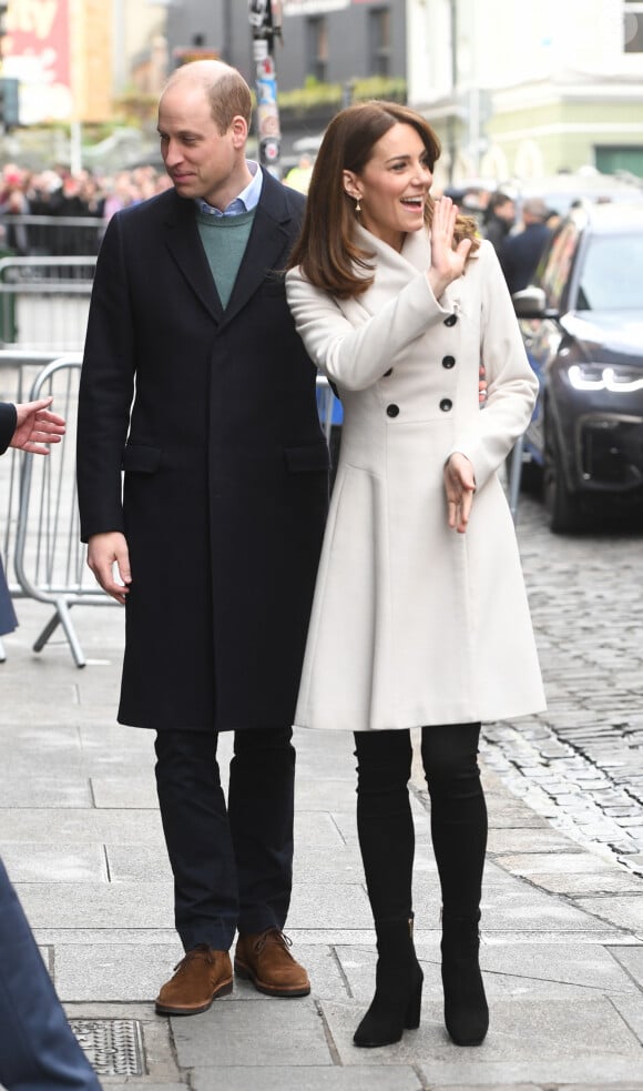 Le prince William, duc de Cambridge, et Catherine (Kate) Middleton, duchesse de Cambridge, se rendent dans un organisme de bienfaisance en santé mentale au Temple Bar à Dublin, Irlande, le 4 mars 2020, pour une visite officielle de 3 jours