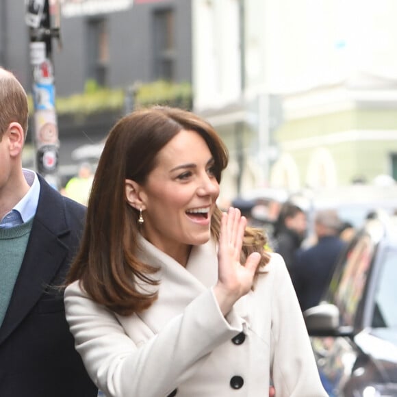 Le prince William, duc de Cambridge, et Catherine (Kate) Middleton, duchesse de Cambridge, se rendent dans un organisme de bienfaisance en santé mentale au Temple Bar à Dublin, Irlande, le 4 mars 2020, pour une visite officielle de 3 jours