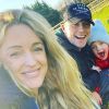 Ronan Keating et sa femme Storm avec leur fils Cooper. Photo Instagram du 25 mars 2020, deux jours avant la naissance de leur fille Coco.