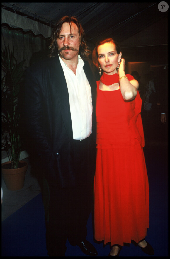 Gérard Depardieu et Carole Bouquet au Festival de Cannnes en 1989.