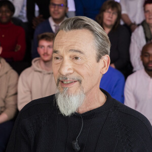 Exclusif - Florent Pagny - Enregistrement de l'émission "Clique" présentée par Mouloud Achour sur Canal Plus à Issy-les-Moulineaux le 5 mars 2020. © Jack Tribeca/Bestimage
