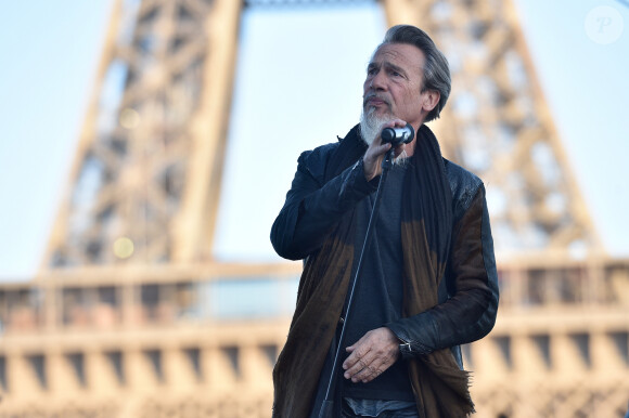 Exclusif - Florent Pagny - Répétitions du concert anniversaire des 130 ans de la Tour Eiffel à Paris. Le 2 octobre 2019. © Giancarlo Gorassini / Bestimage