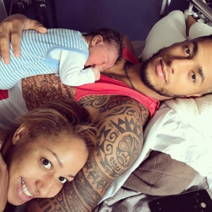 Estelle Mossely et Tony Yoka célébrent la naissance de leur petit Ali sur Instagram, le 3 août 2017.