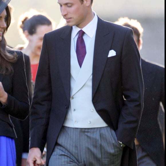 Le prince William et Kate Middleton à un mariage à Northleach, le 23 octobre 2010.