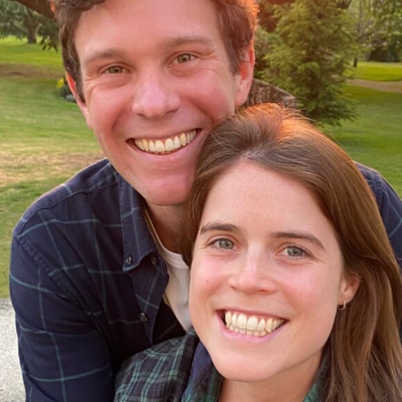 Eugenie d'York et son mari Jack Brooksbank sur Instagram, le 24 avril 2020.