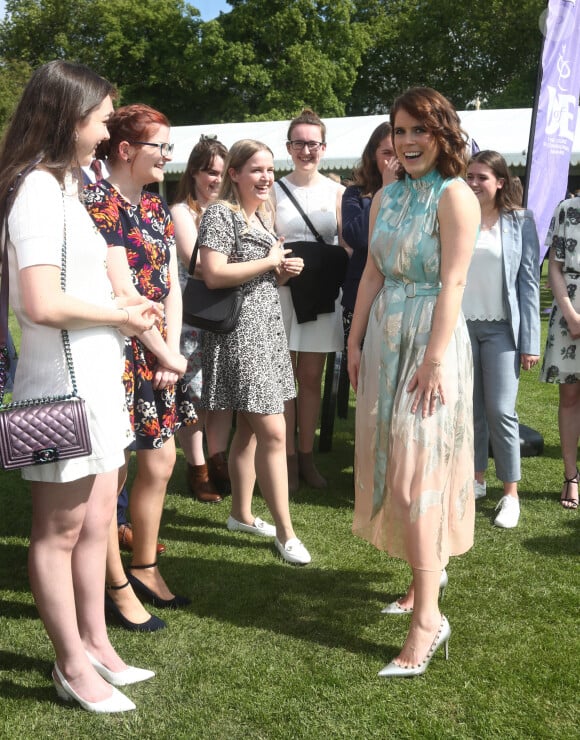 Le Prix du duc d'Édimbourg a organisé une présentation du Gold Award dans les jardins du palais de Buckingham Palace pour souligner les réalisations de 3.000 jeunes issus de différentes organisations du Royaume-Uni, dont de nombreuses écoles et académies, qui ont atteint leur objectif. Londres, 22 mai 2019.