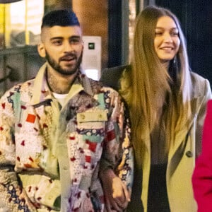 Gigi Hadid et Zayn Malik sont allés dîner au restaurant IL Buco avec B. Hadid et D. Lipa pour l'anniversaire de Yolanda Hadid (la mère de Bella et Gigi) à New York, le 11 janvier 2020.