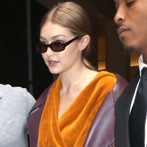 Gigi Hadid passe à l'appartement de Zayn Malik après le défilé de mode Oscar de la Renta à New York le 11 septembre 2018.