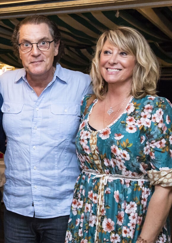 Exclusif - Francis Cabrel et sa femme Mariette - Francis Cabrel en concert lors du festival de Ramatuelle le 2 aout 2018. C'est la première fois qu'il vient chanter au festival de Ramatuelle. © Cyril Bruneau/Bestimage