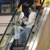 Exclusif - Scott Disick est allé faire du shopping avec son fils Reign Disick dans un centre commercial du quartier de Calabasas à Los Angeles, le 1er mars 2020