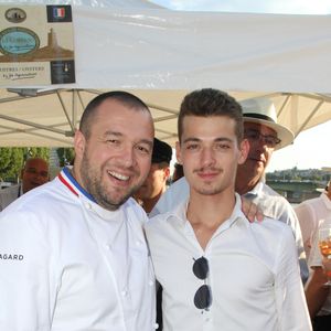 Guillaume Gomez (chef des cuisines du palais de l'Elysée) et Léonard Trierweiler - 6ème édition du Trophée de la Pétanque Gastronomique au Paris Yacht Marina à Paris, France, le 28 juin 2018. © Philippe Baldini/Bestimage