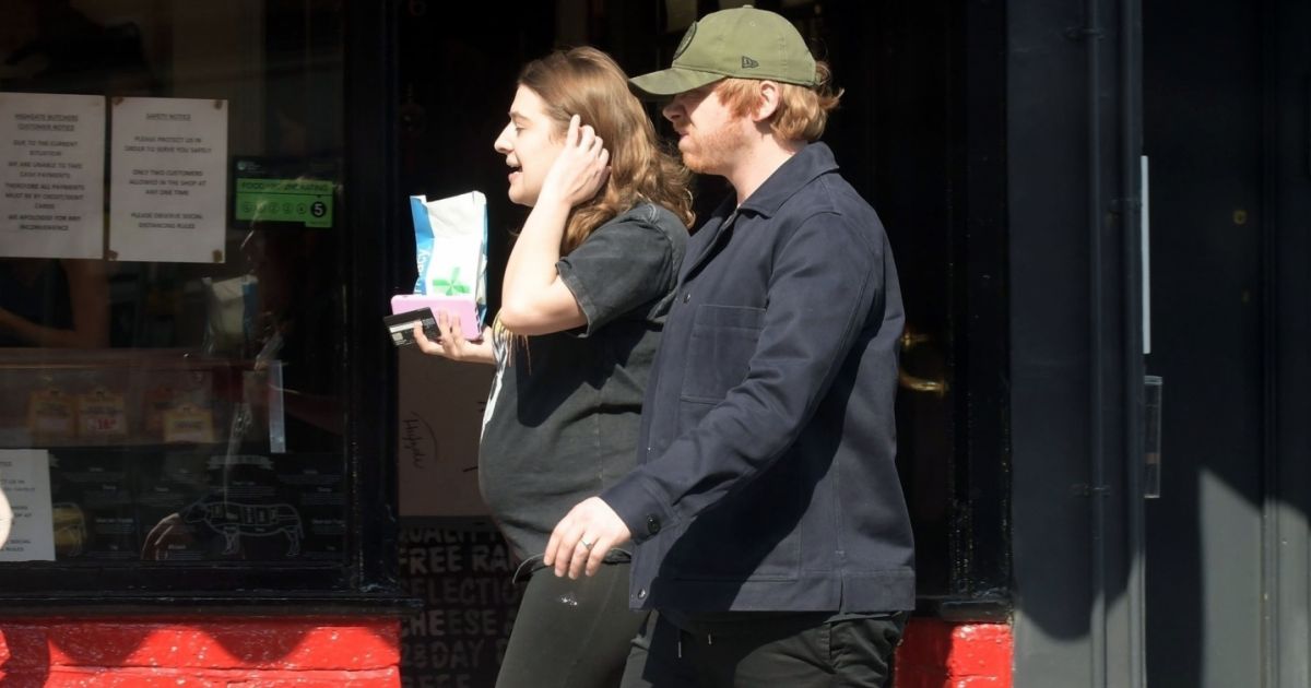 Exclusif Rupert Grint et sa compagne Groome (enceinte) à
