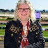 EXCLUSIF - Pierre-Jean Chalençon - Journée caritative au profit de la Fondation Claude Pompidou à l'Hippodrome de la Côte d'Azur à Cagnes-sur-Mer, le 22 février 2020. Cette année la Fondation va fêter ses 50 ans, à cette occasion, le Défi du Galop 2020 s'associe à la Fondation Claude Pompidou. Les 12 hippodromes français qui accueillent ce challenge international prestigieux s'engagent en collectant des fonds au bénéfice des personnes fragilisées par la maladie ou le grand âge. La Fondation Claude Pompidou vient en aide depuis 1970 aux personnes fragilisées par la maladie, le handicap et le grand âge. La recette des entrées sur le champ de course lui sera intégralement reversée à cette occasion. Par ailleurs, des tables dans le salon panoramique Massena ont été commercialisées auprès d'entreprises azuréennes au bénéfice de la Fondation. La Fondation détient un de ses plus grands centres d'accueil, d'hébergement, de soins, d'enseignement et de recherche sur la maladie d'Alzheimer à Nice. Avec Le Défi du Galop 2020 pour la Fondation Claude Pompidou à pour objectif de récolter 40000 Euros pour financer l'achat d'un mini bus équipé pour les 50 ans de la Fondation. © Bruno Bebert / LMS / Bestimage